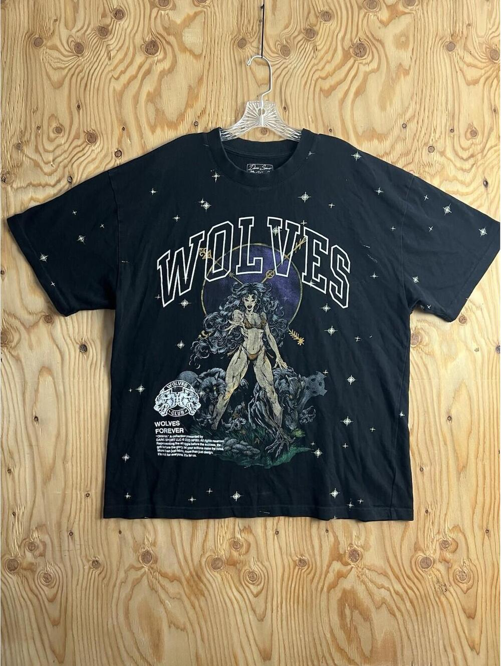 Darc Sport Shirt Mens M Wolves Forever Ohana Fierce Starry Night Woman Black